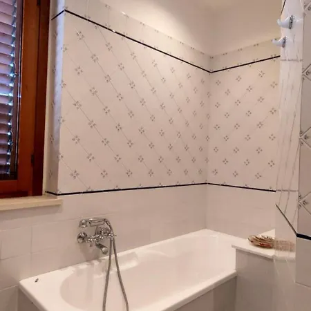 Liberta アパート *